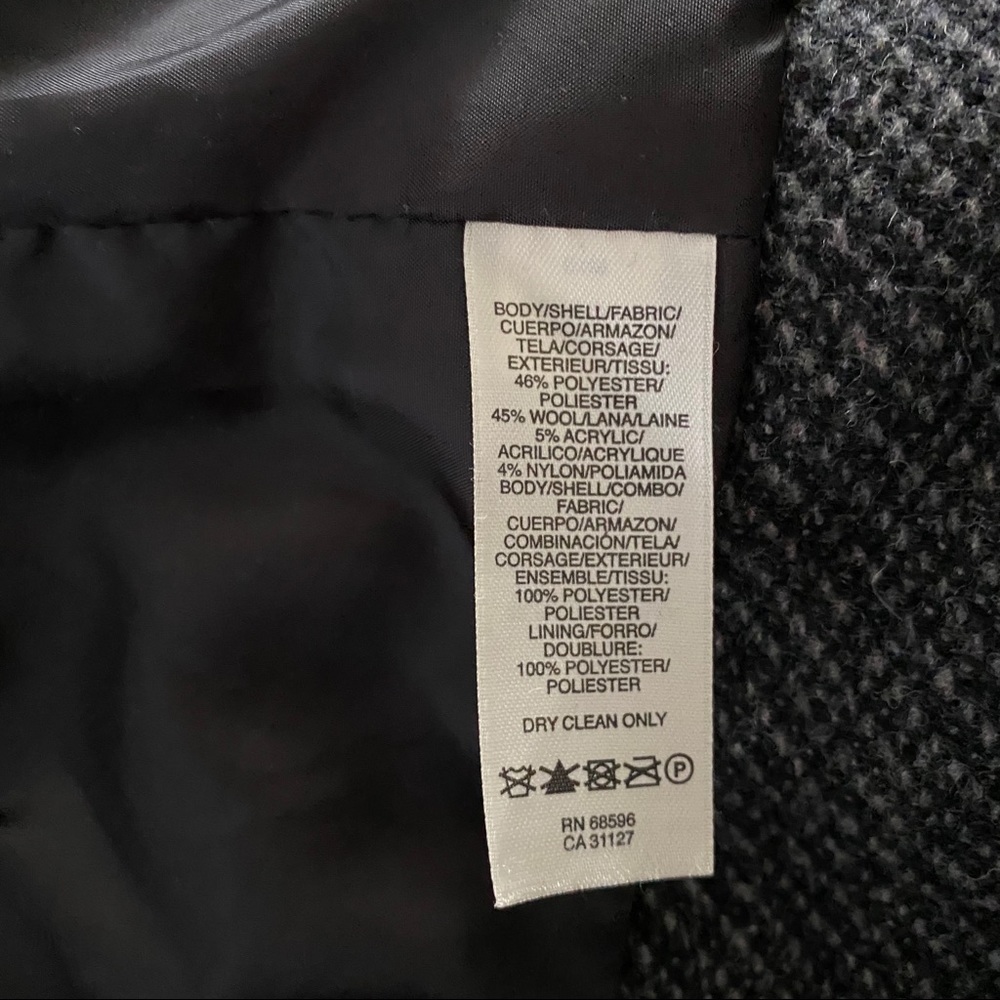 DKNY Zip Jacket with collar - Picture 6 of 6